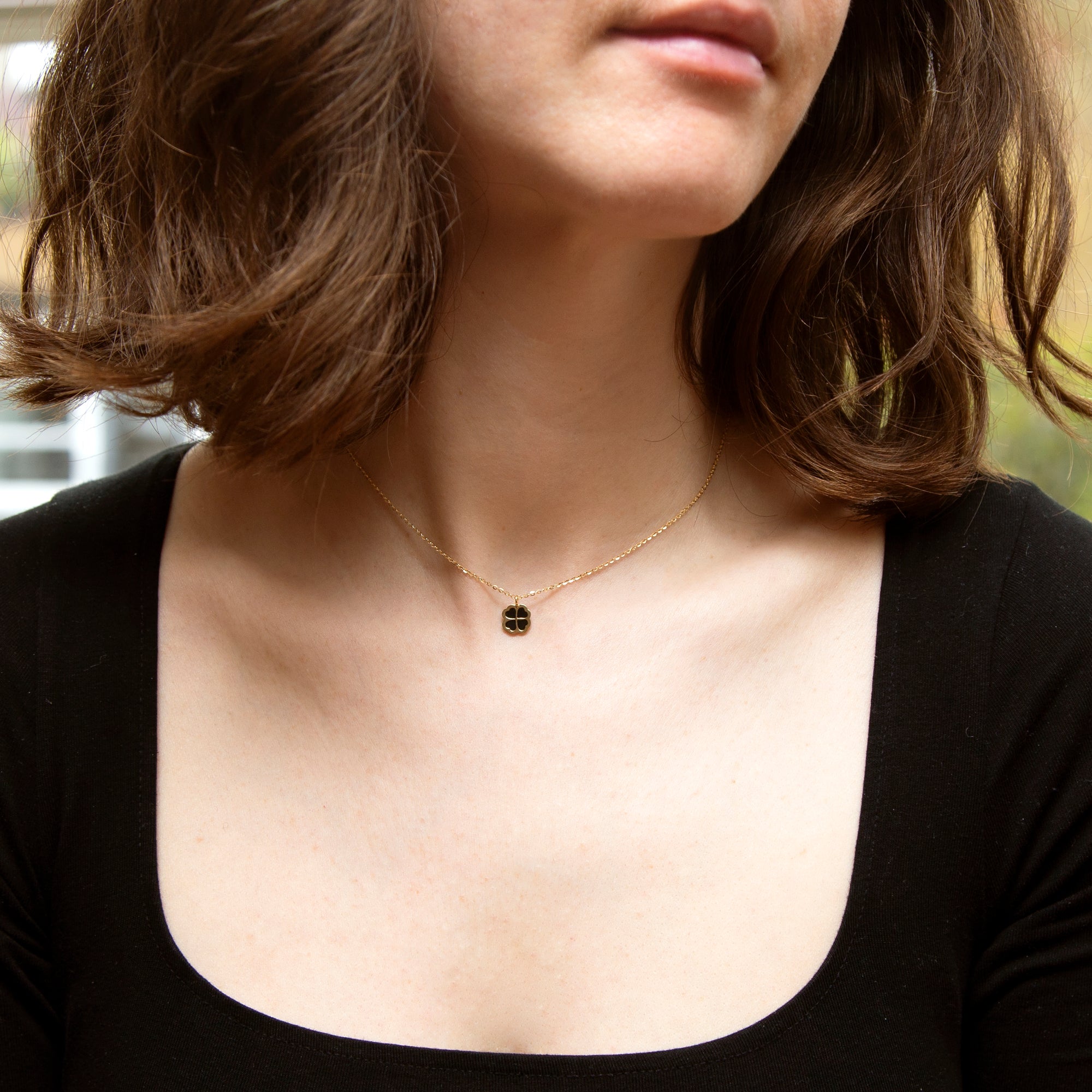 9ct Yellow Gold Black Onyx Petal Necklace