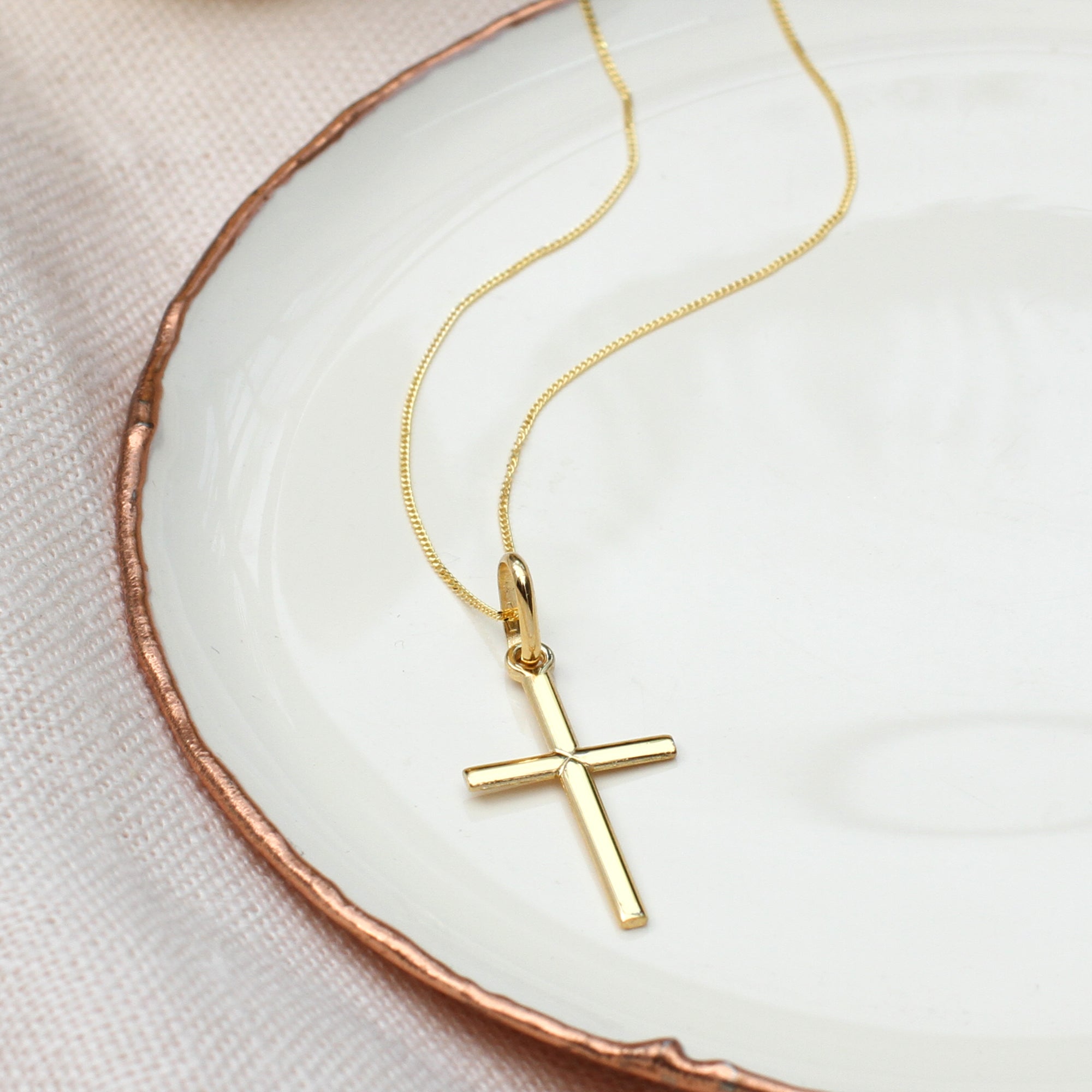 送税込【HURLEY BURLEY】9CT GOLD CROSS NECKLACE クロス 国内発 送税込【HURLEY BURLEY】9CT GOLD CROSS NECKLACE クロス 国内発