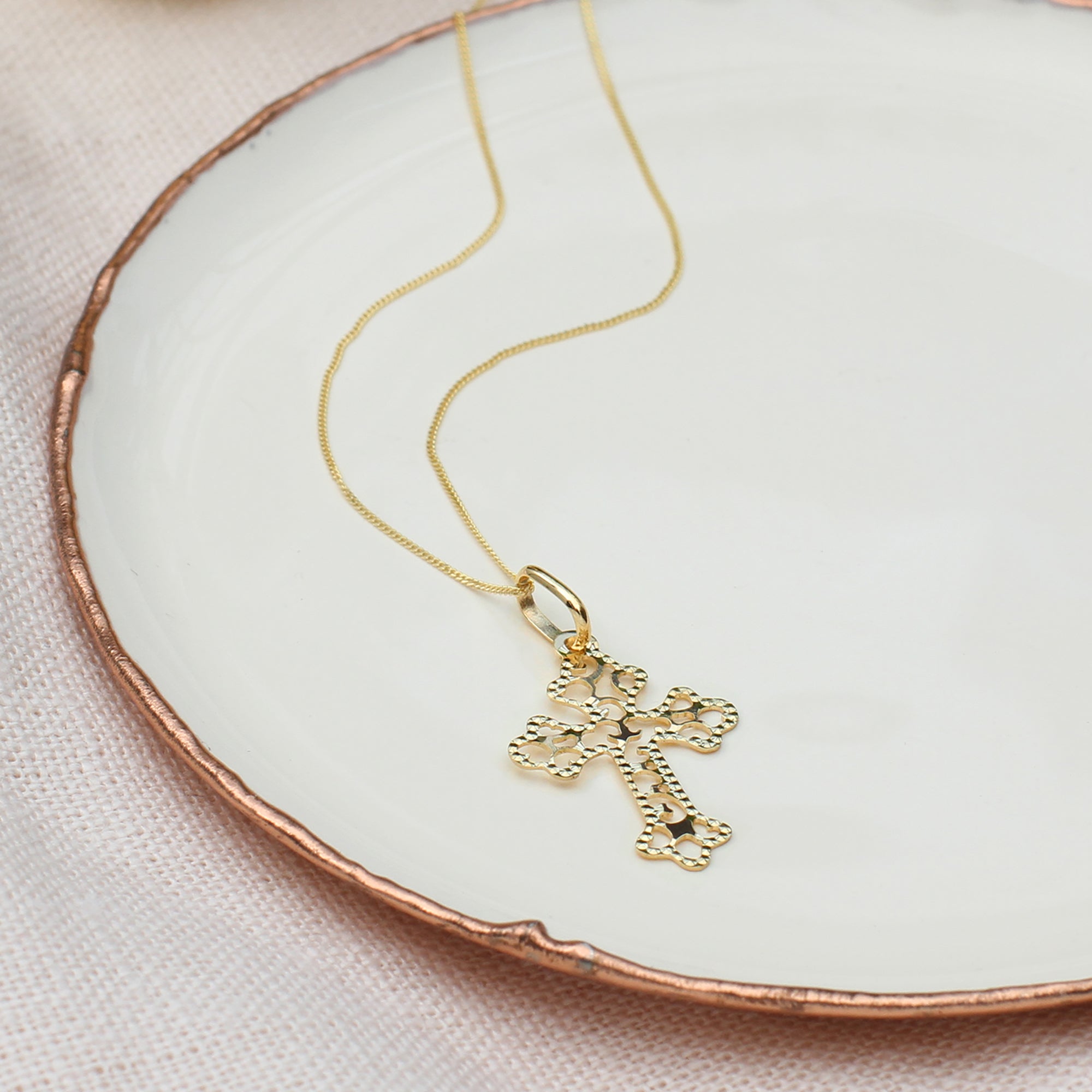 9ct Yellow Gold Filigree Cross Pendant Necklace