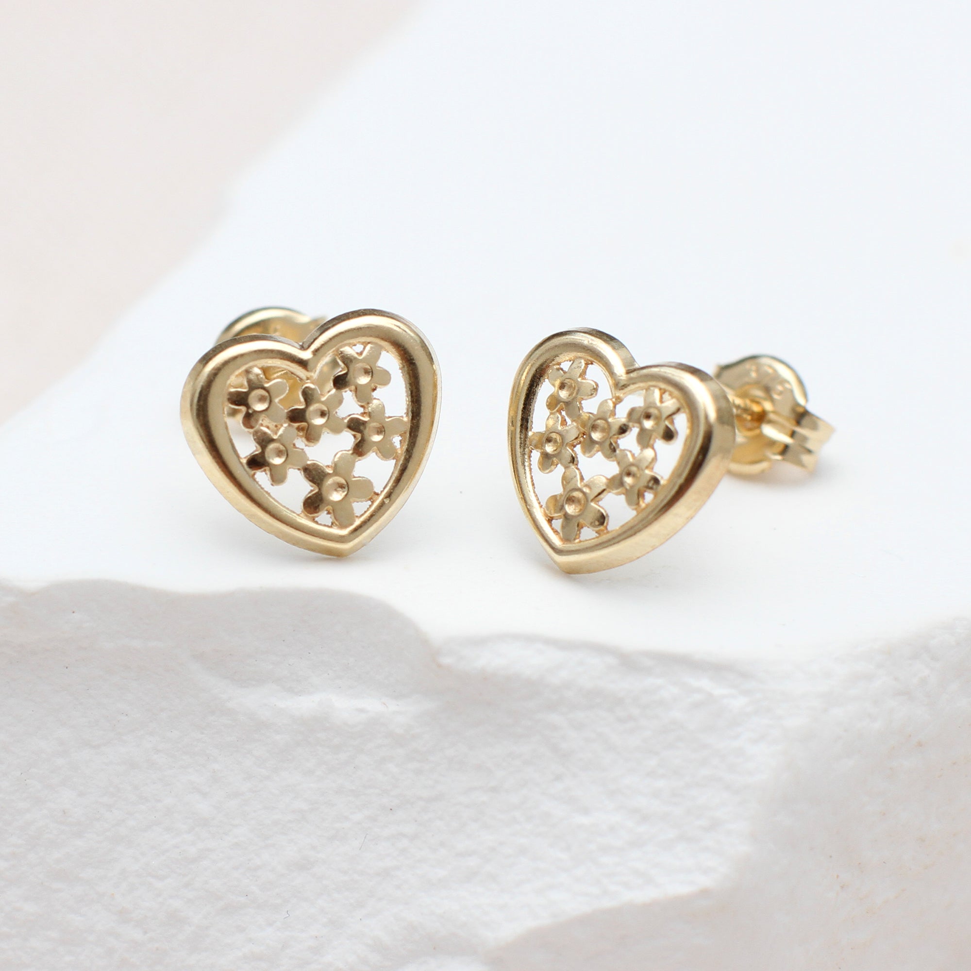 9ct Yellow Gold Flower Heart Stud Earrings
