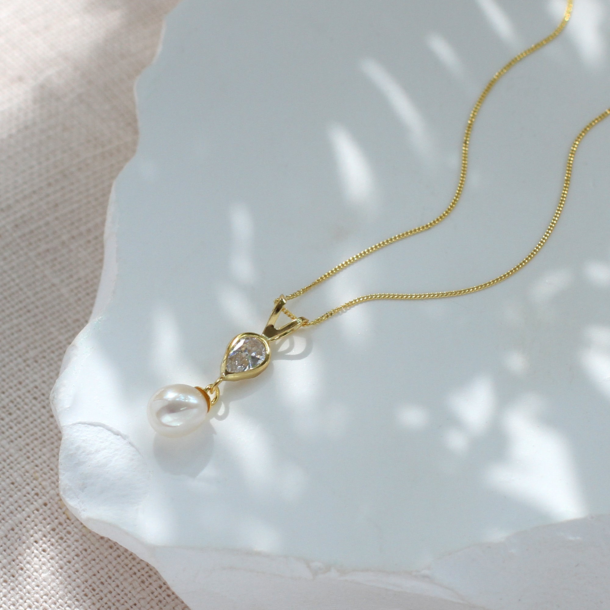 9ct Yellow Gold Freshwater Pearl and CZ Drop Pendant