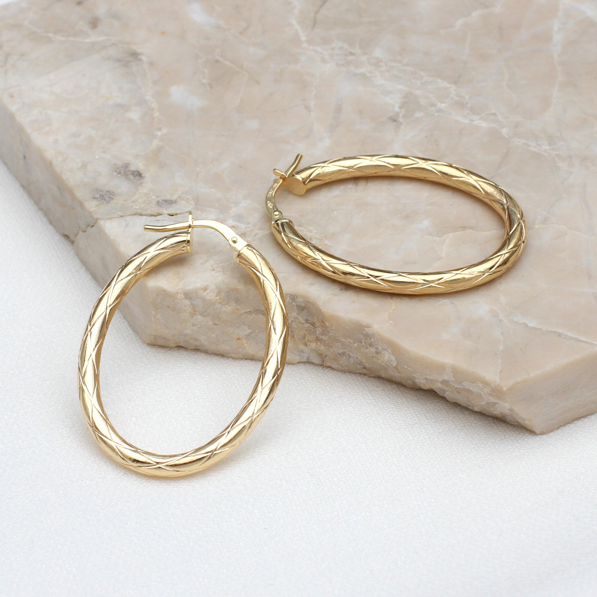 9ct Yellow Gold Patterned Oval Hoop Creole Earrings