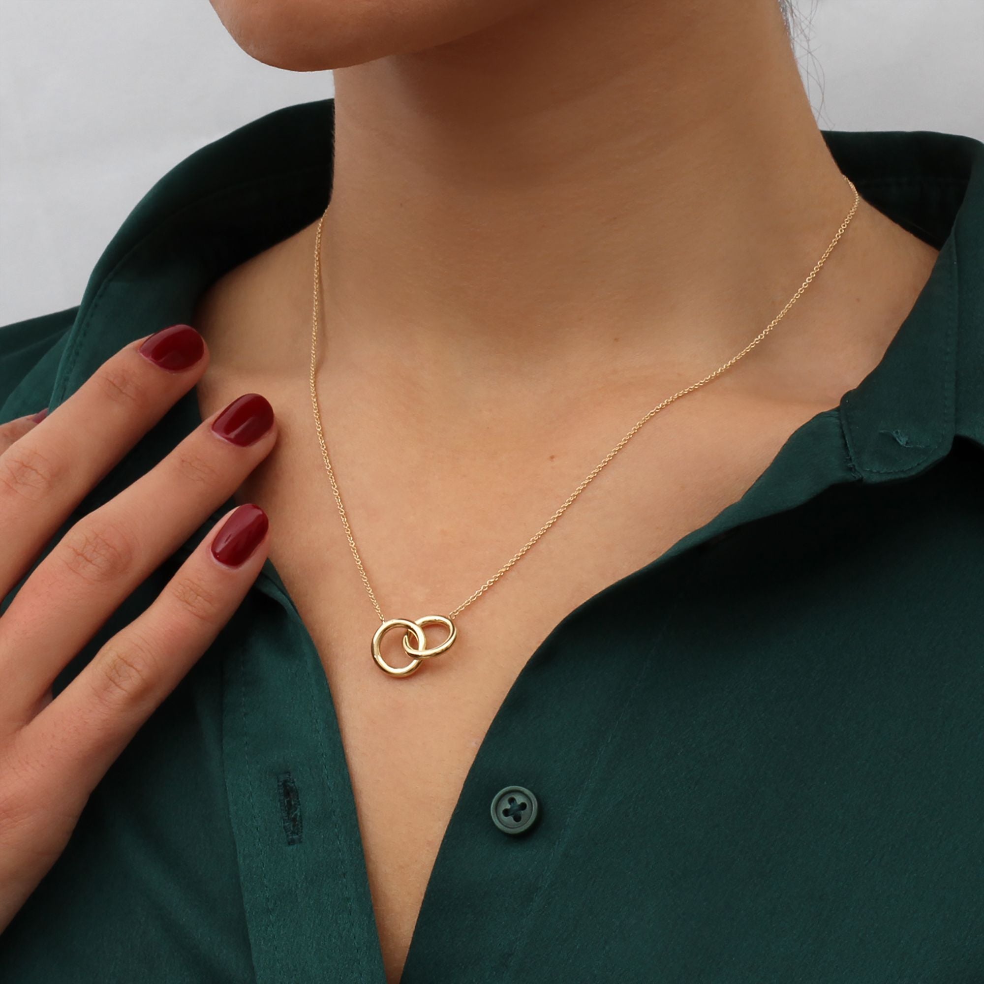 9ct Yellow Gold Linked Rings Necklace