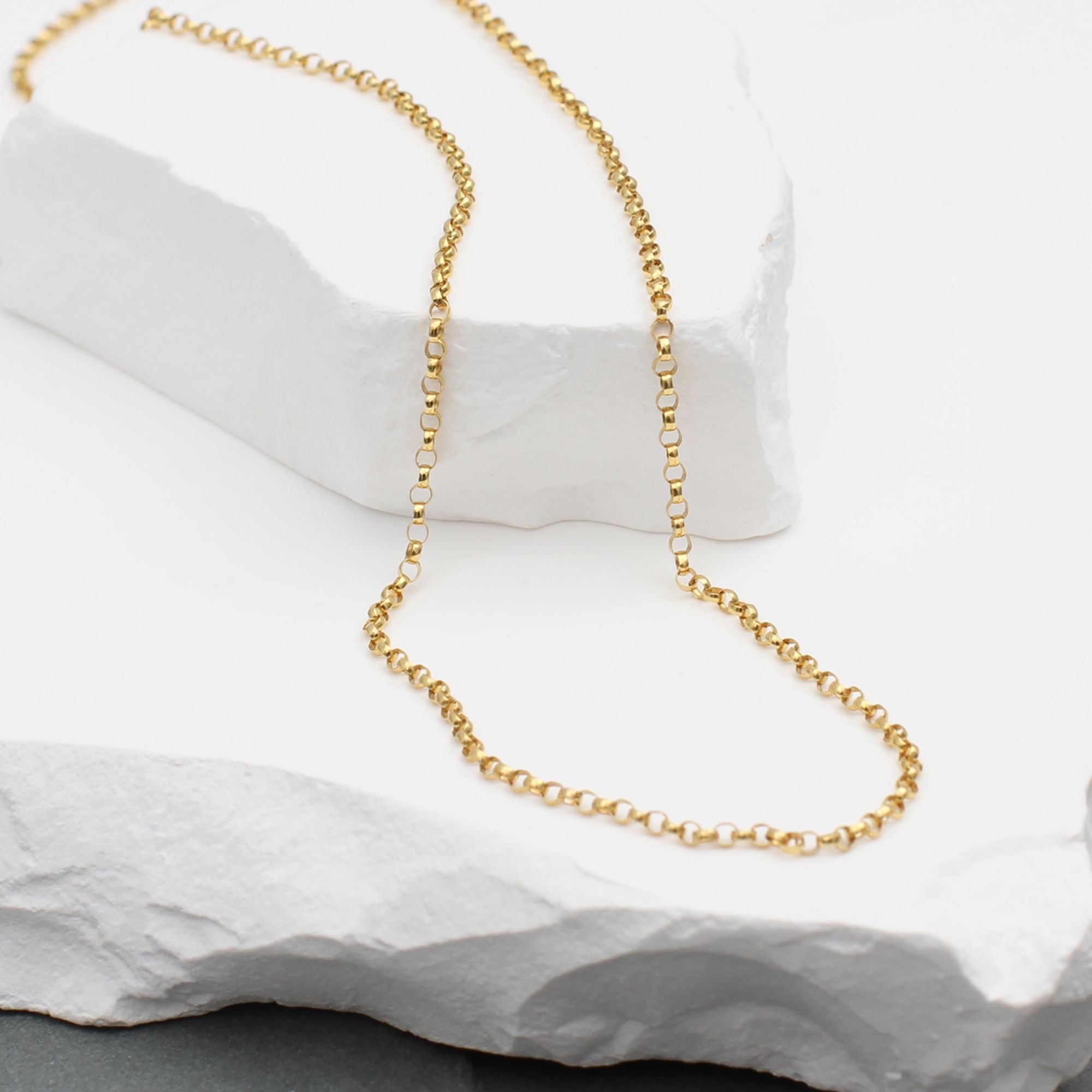 【HURLEY BURLEY】9CT YELLOW GOLD FIGARO CHAIN LINK NECKLACE 9ct Yellow Gold Belcher Chain Necklace – Hurley Burley