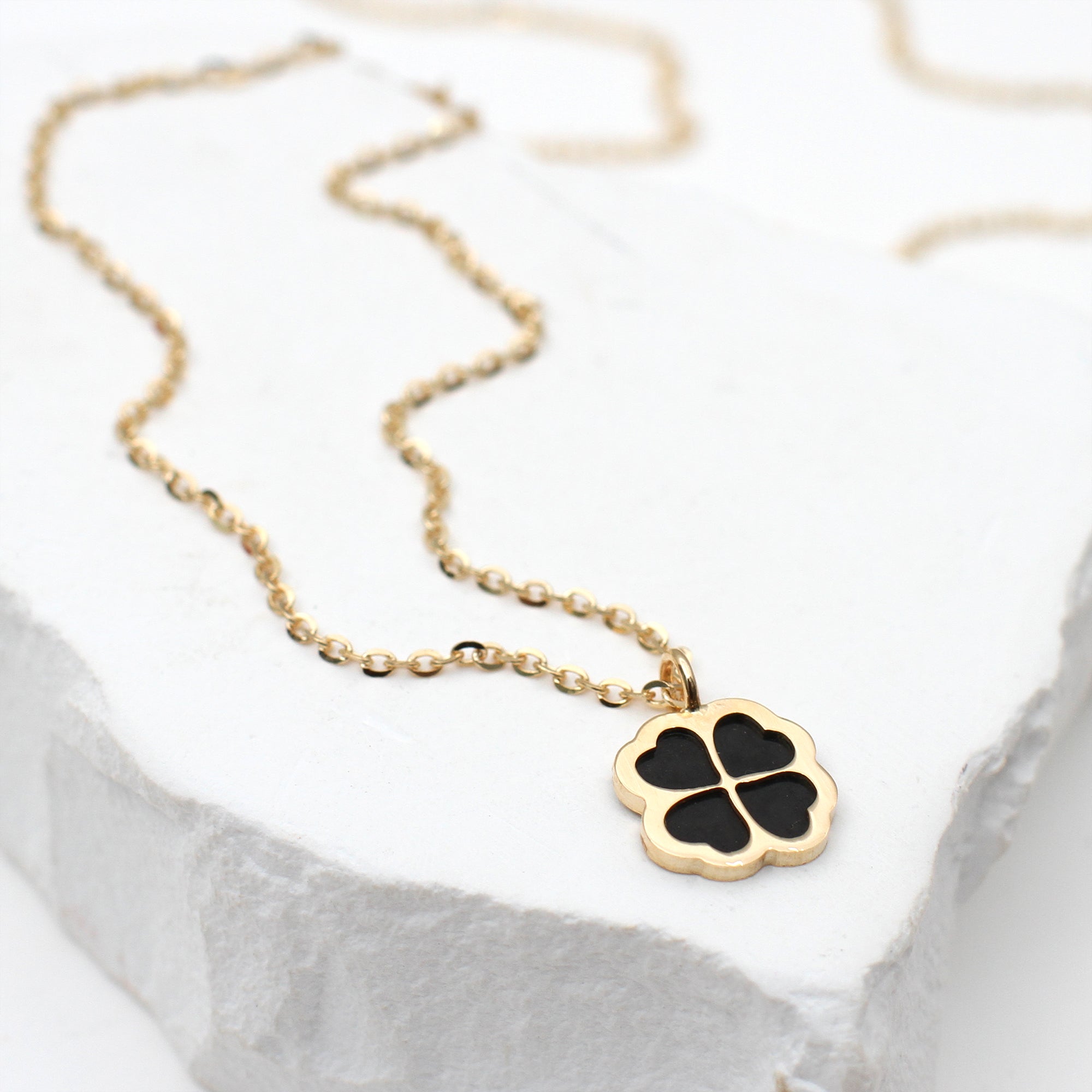 9ct Yellow Gold Black Onyx Petal Necklace