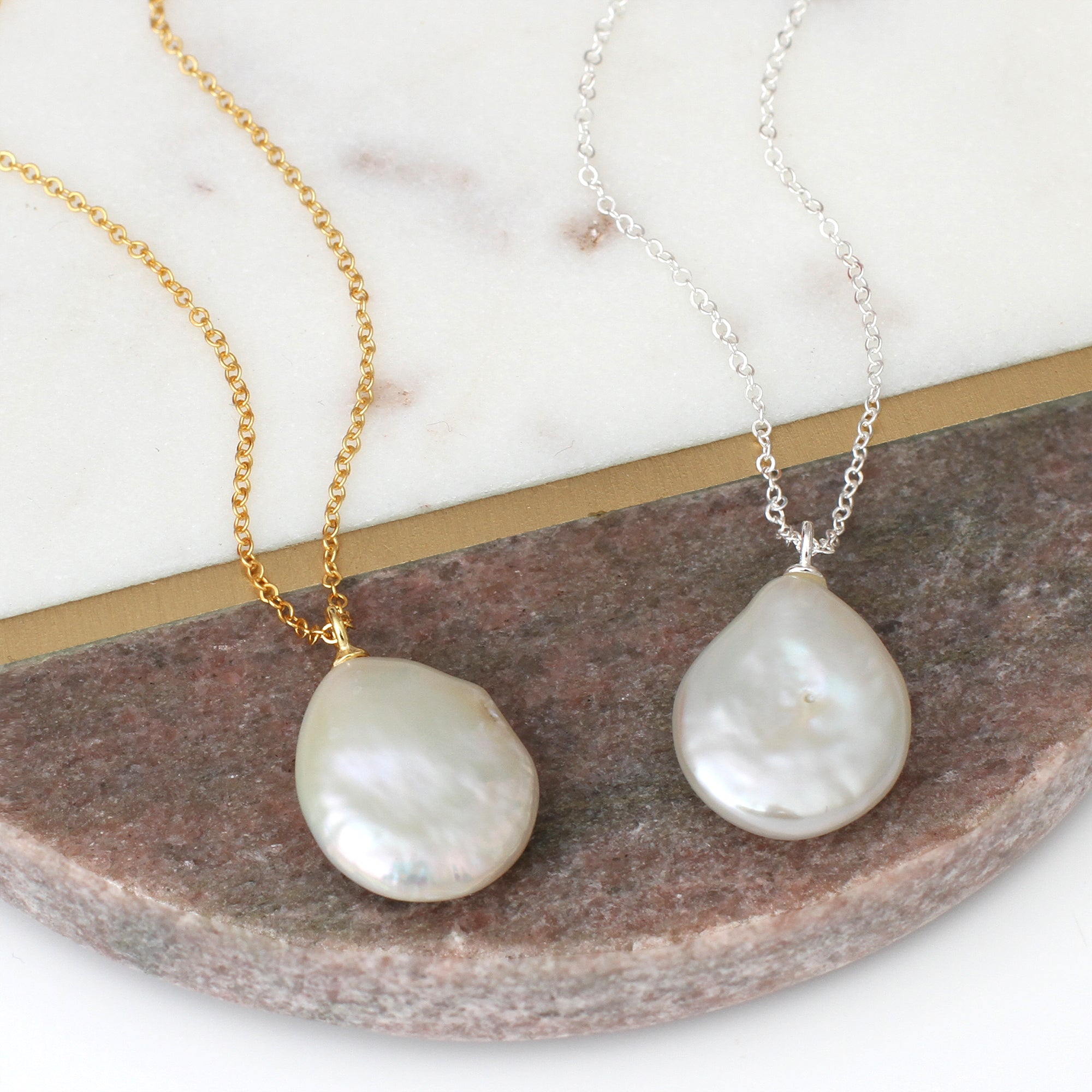 【HURLEY BURLEY】18CT GOLD FRESHWATER PEARL NECKLACE 星座♪ 18ct Gold Plated Zodiac & Freshwater Pearl Necklace