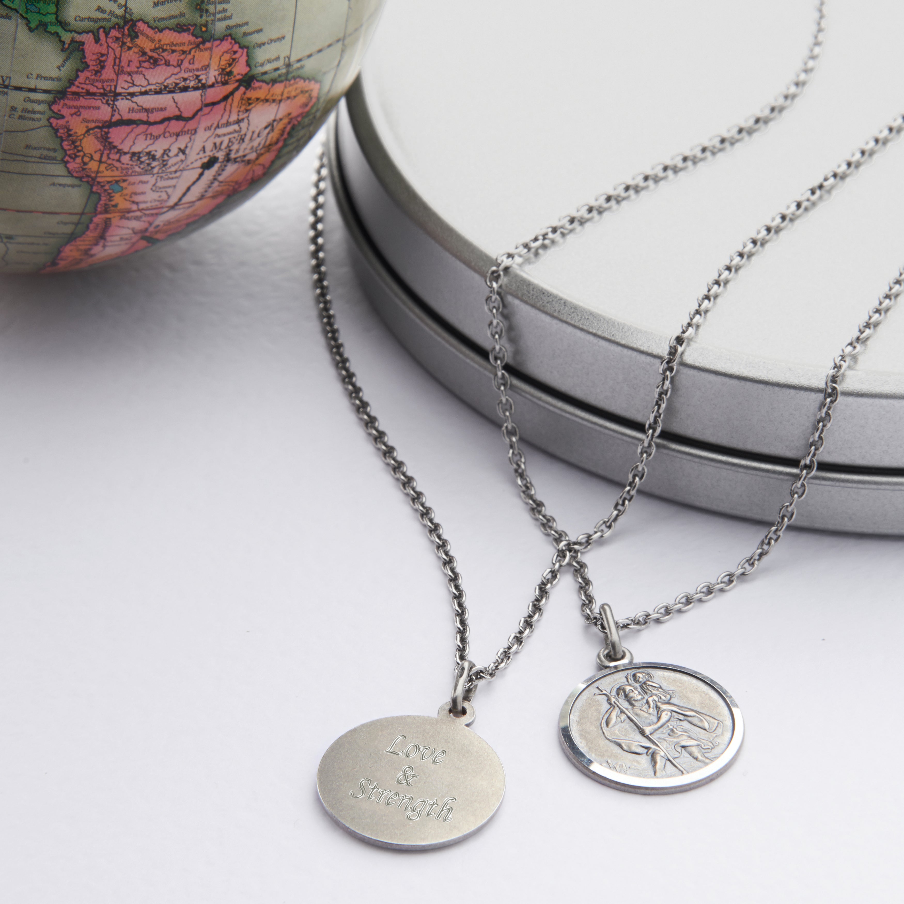 【HURLEY BURLEY】Silver St Christopher Necklace 名入れ ♪ Personalised Silver St Christopher Medal Necklace