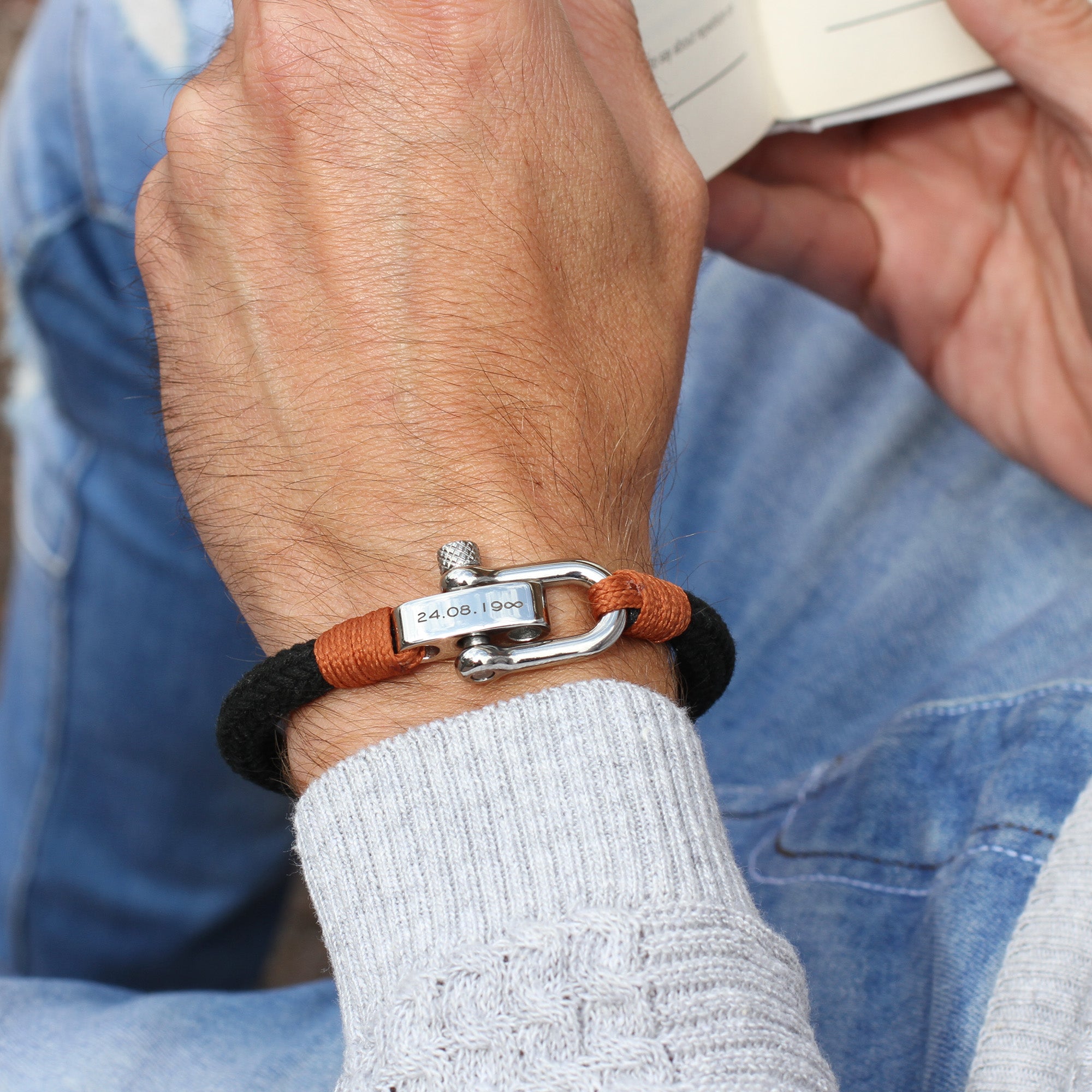 Mens Personalised Message Shackle Bolt Bracelet