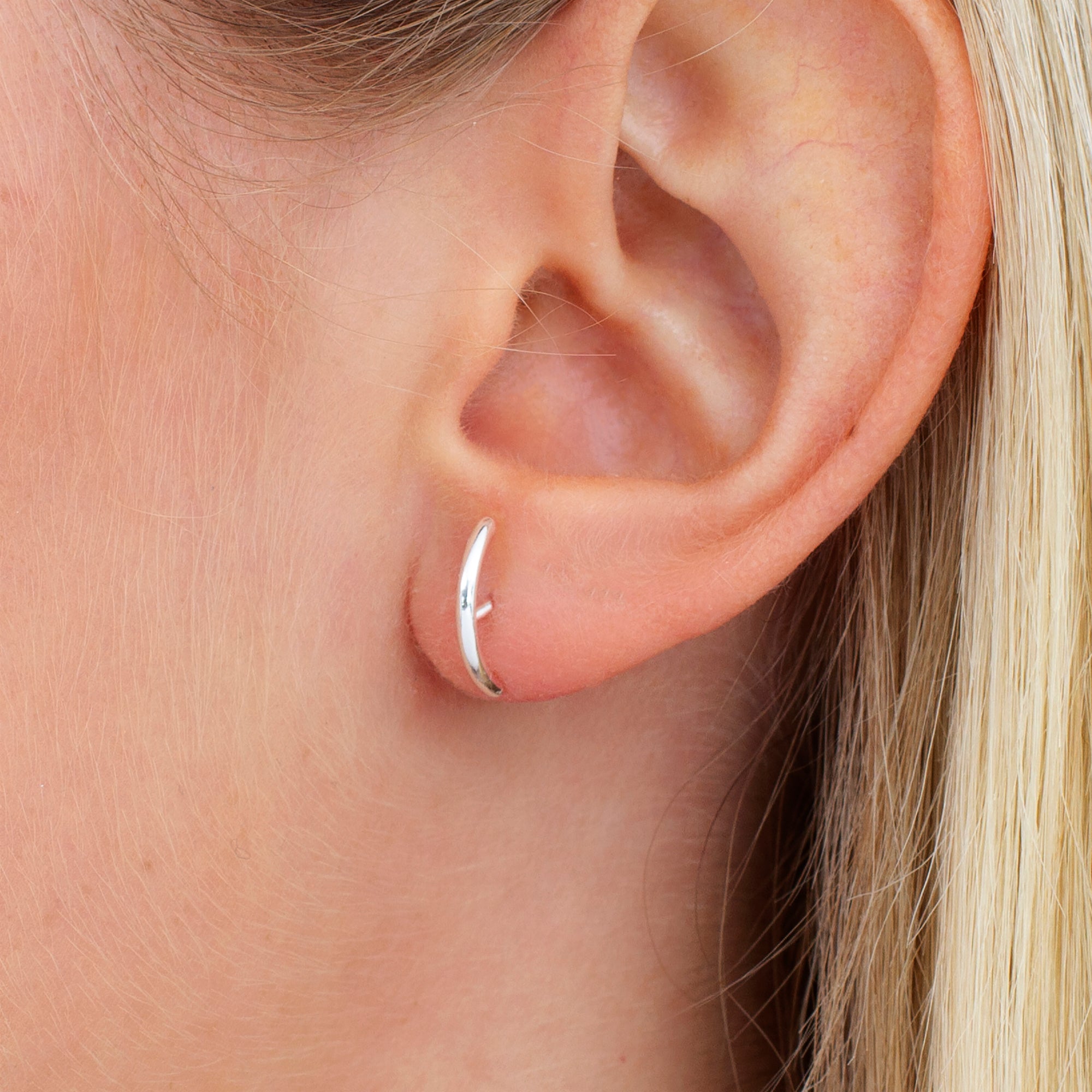 18ct Gold Plated Curved Bar Earrings