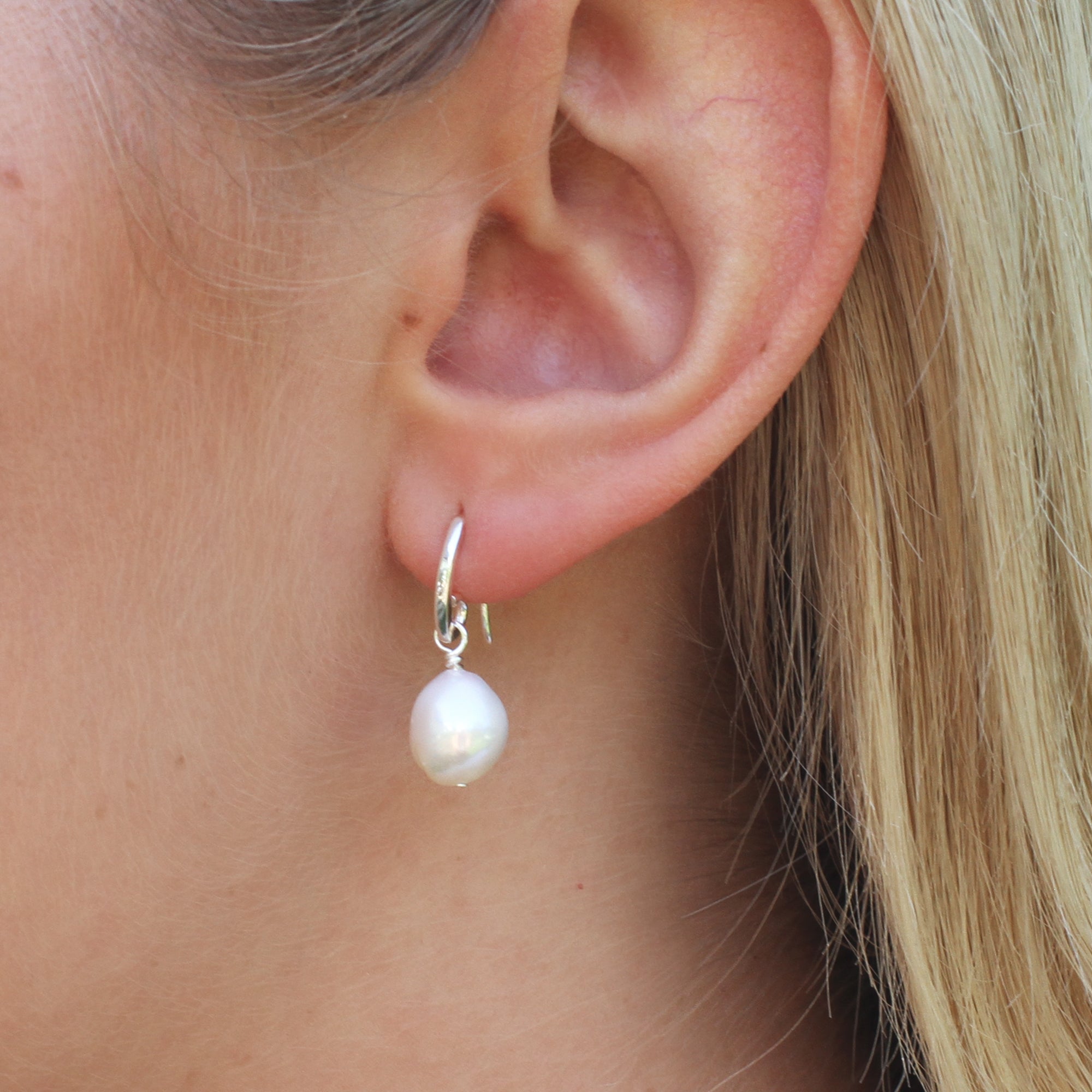 18ct Gold Plated Or Silver Freshwater Pearl Drop Earrings