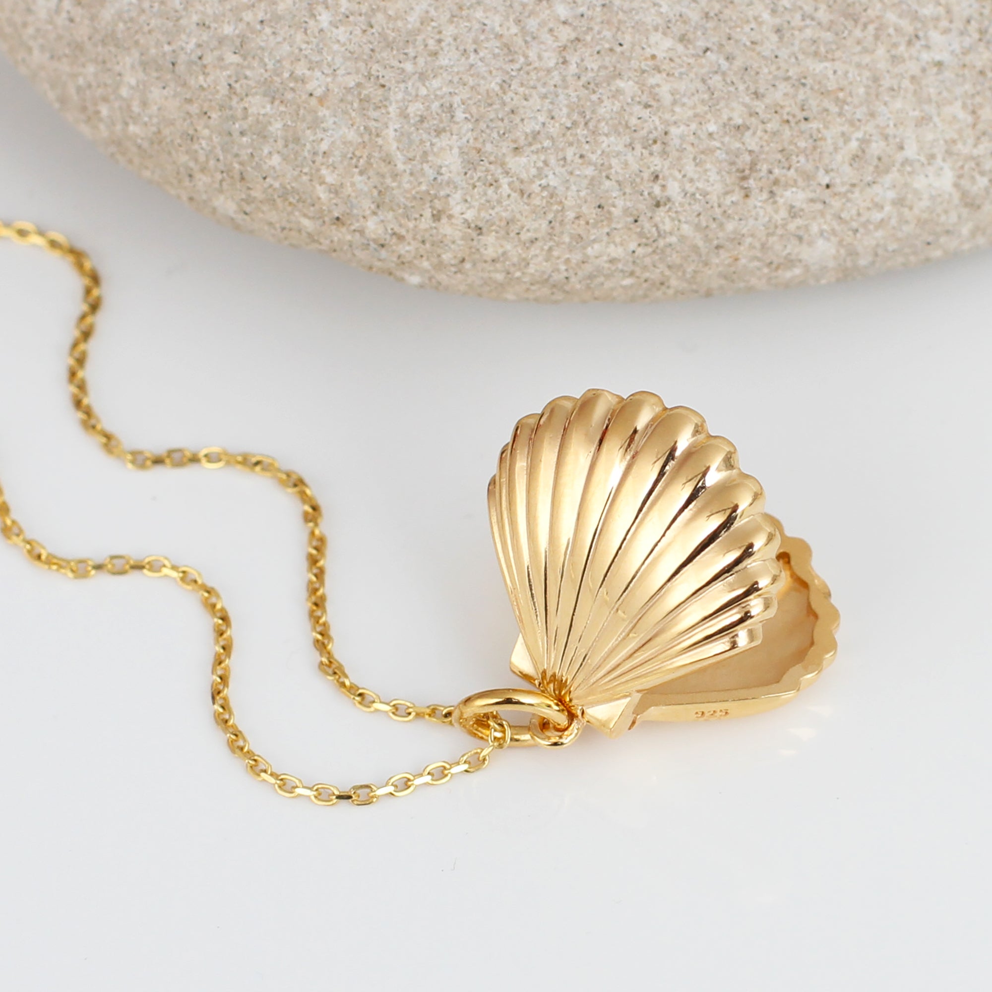 Personalised Silver or 18ct Gold Plated Opening Shell Locket