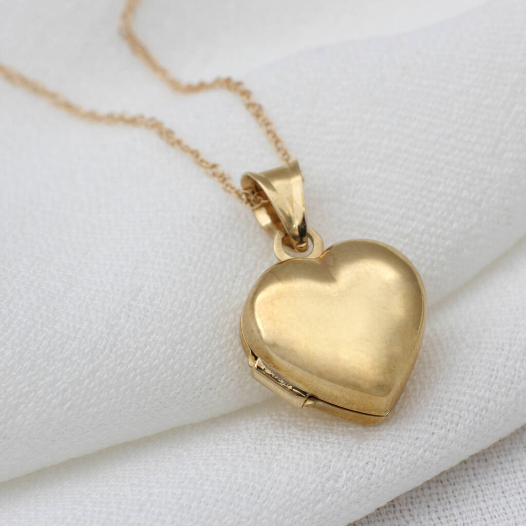 9ct Gold Love Heart Locket Necklace