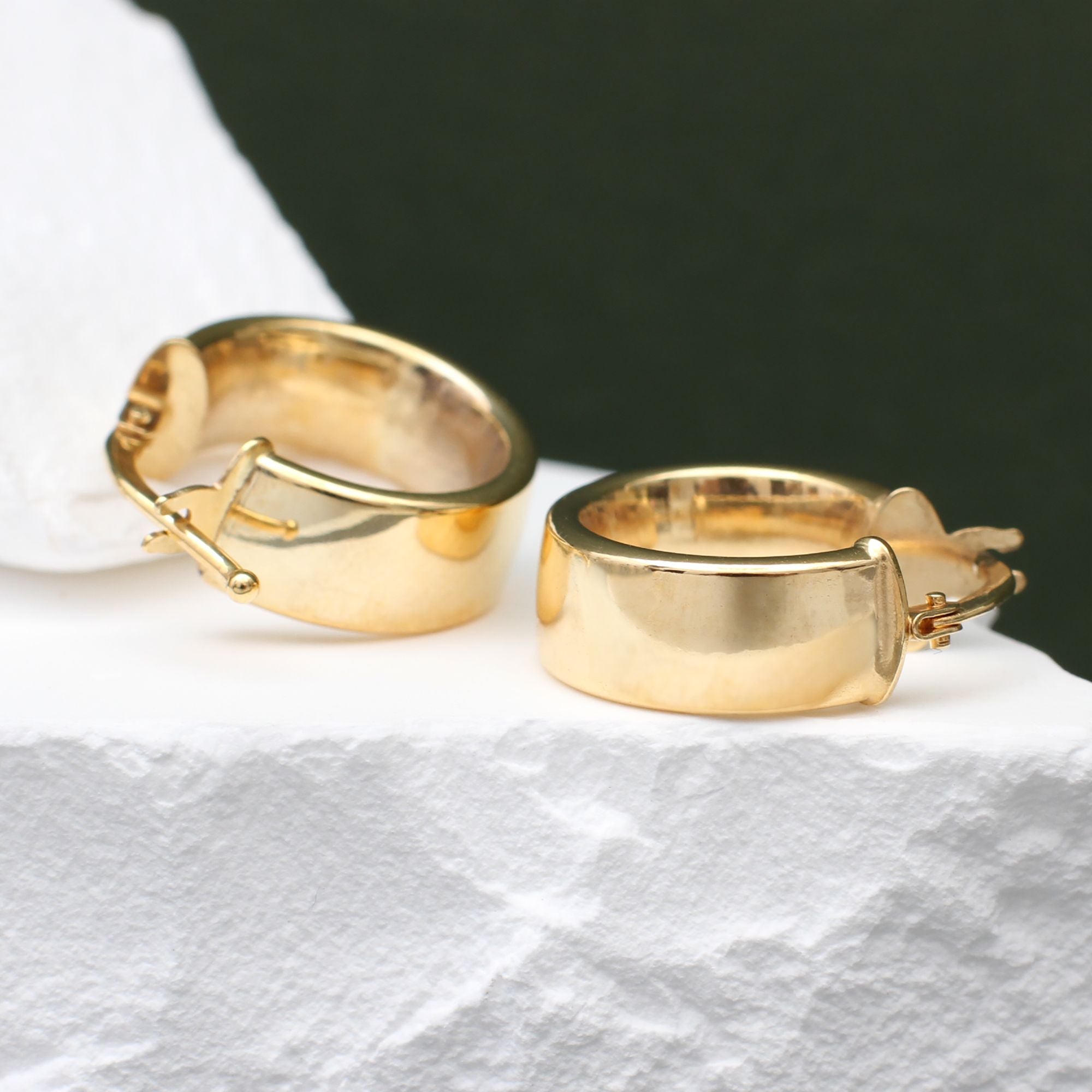 9ct Gold Chunky Huggie Hoop Earrings