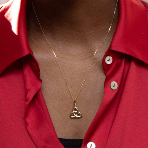 9ct Yellow Gold Celtic Knot Necklace