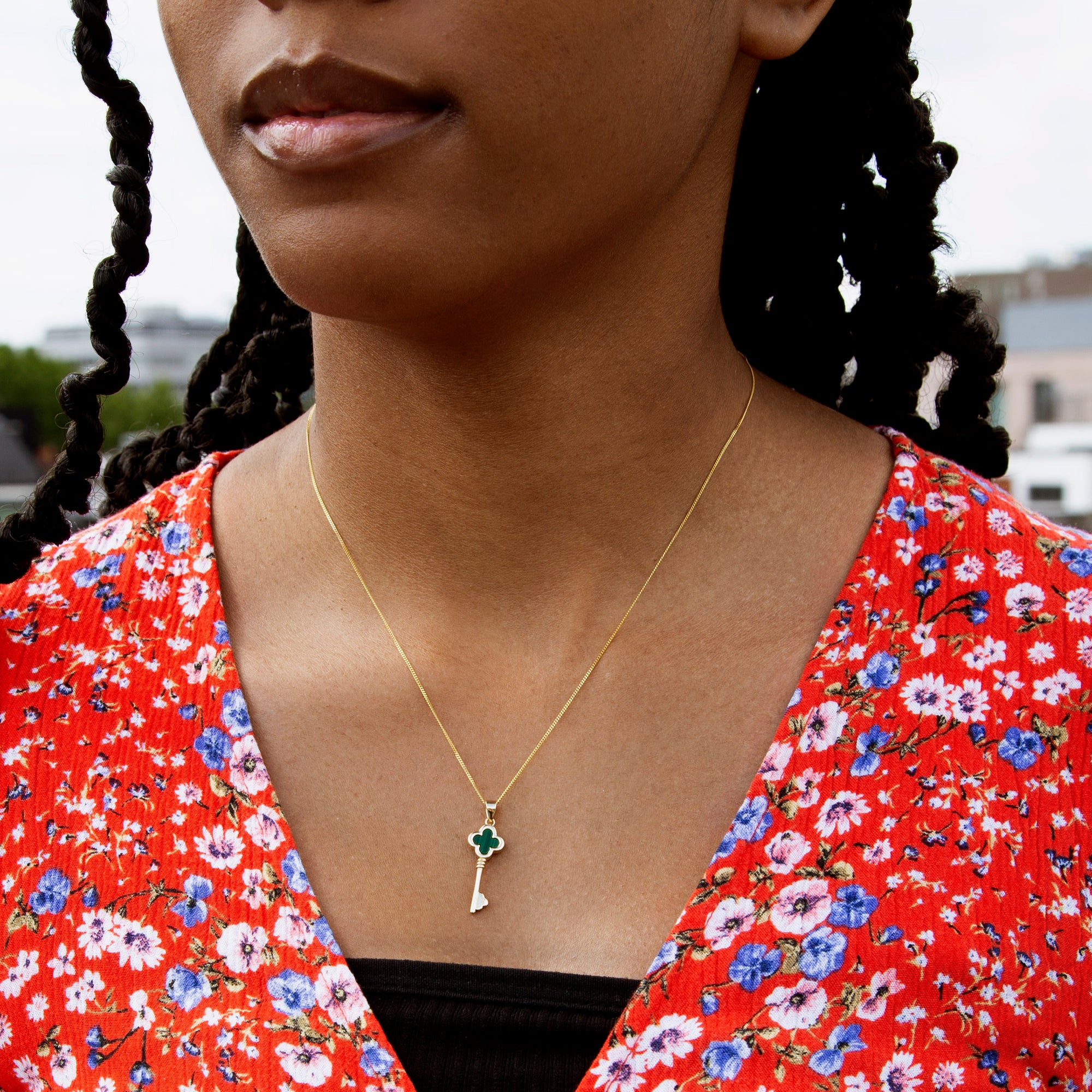 9ct Yellow Gold Malachite Clover Key Necklace