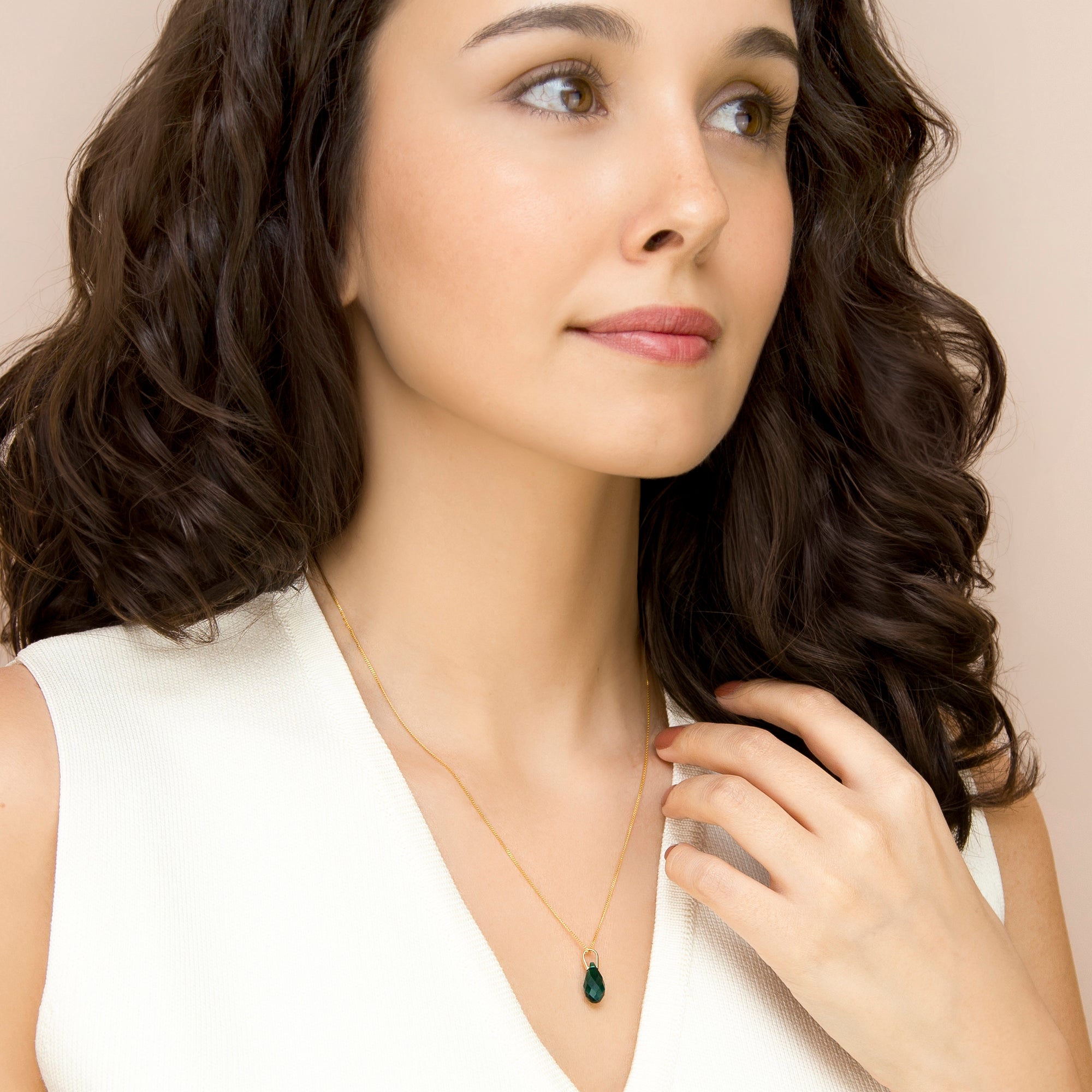 9ct Yellow Gold Green Swarovski Crystal Teardrop Necklace