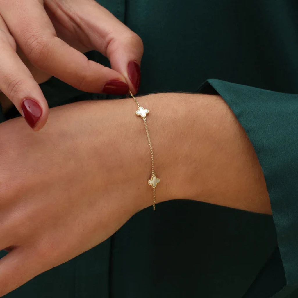 9ct Gold Mother of Pearl Clover Bracelet & Earrings Set