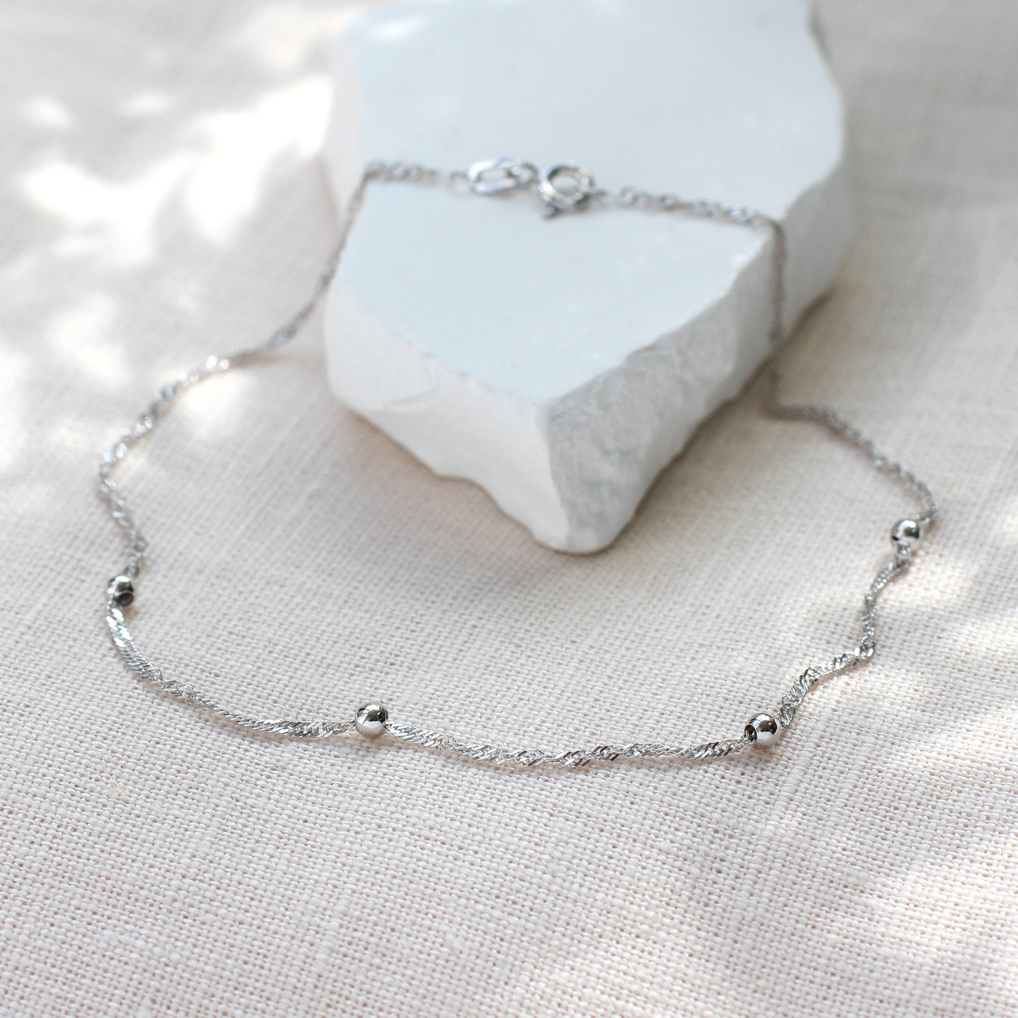 9ct White Gold Twist Curb Chain & Balls Anklet