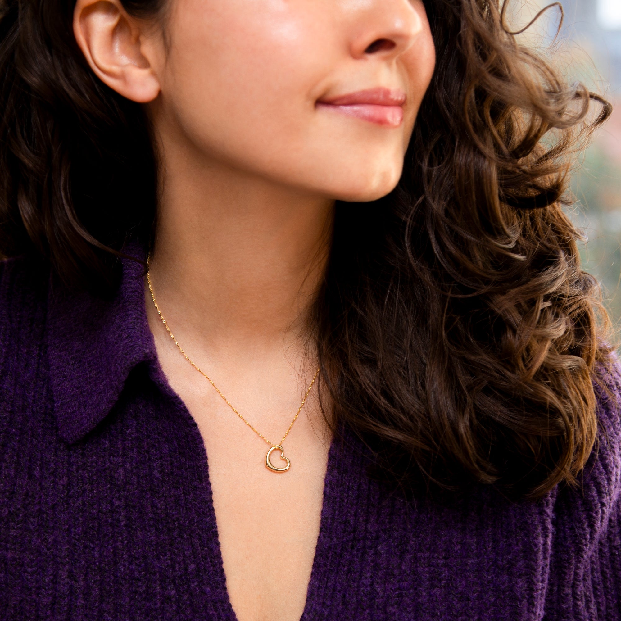 9ct Yellow Gold Open Heart Charm Necklace
