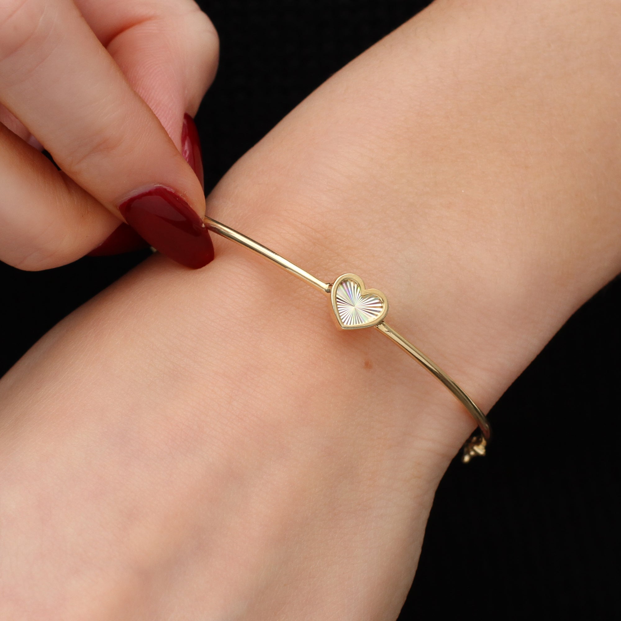 9ct Yellow Gold Rainbow Heart Bangle