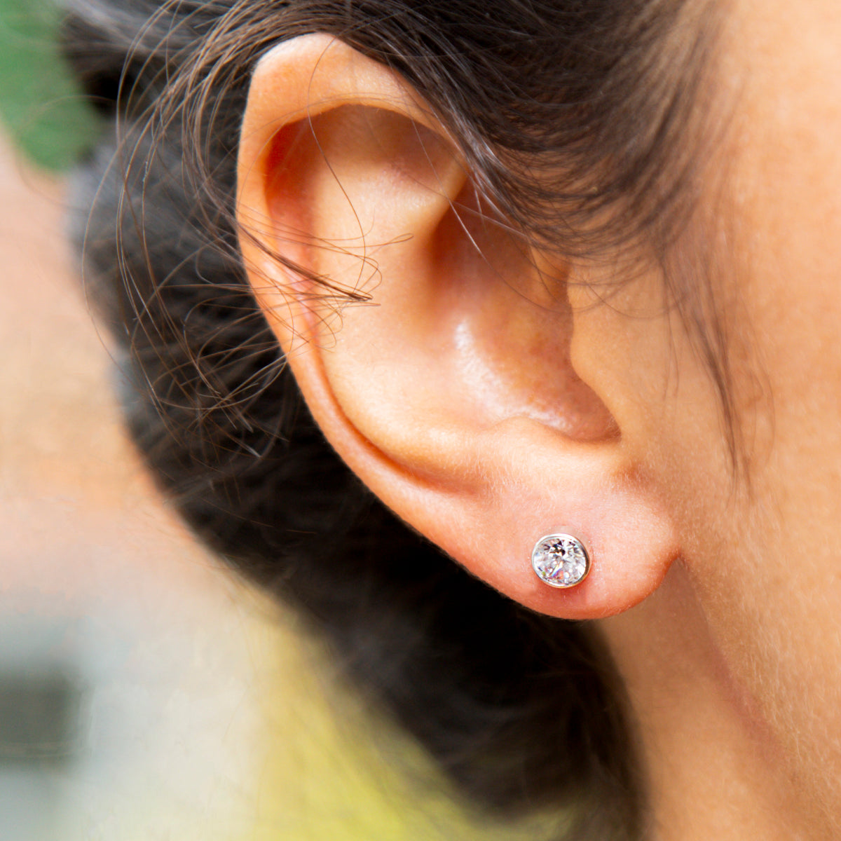 9ct White Gold Round Cubic Zirconia Stud Earrings