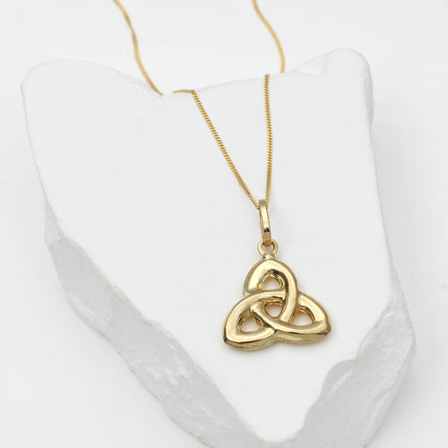 9ct Yellow Gold Celtic Knot Necklace