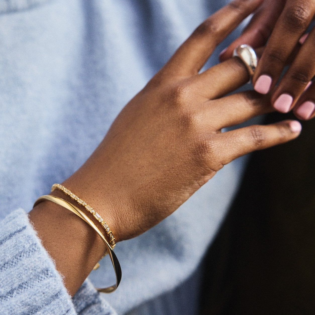 18ct Gold Plated Wave Bangle