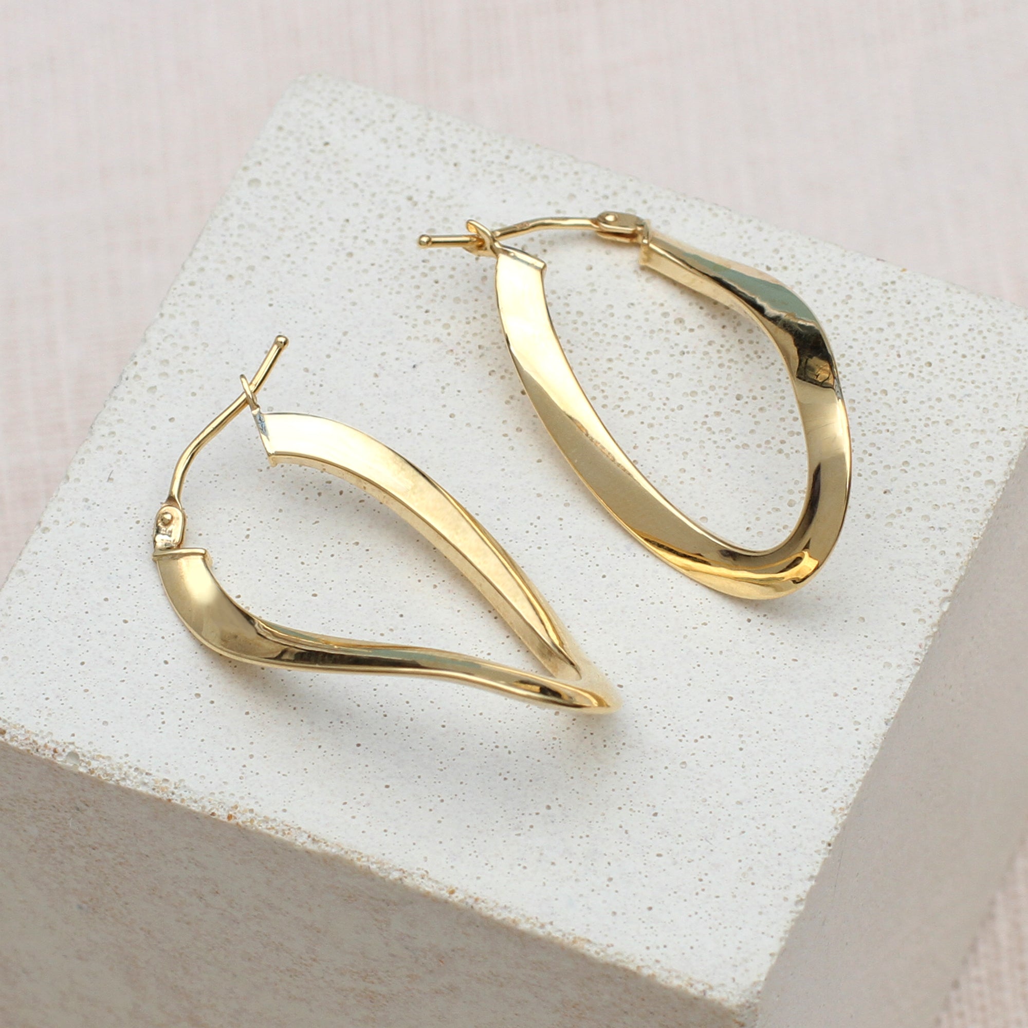 9ct Yellow Gold Figure 8 Creole Hoop Earrings