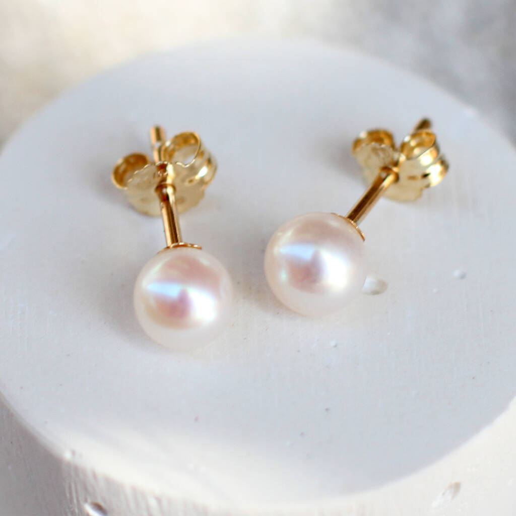 9ct Gold and Cultured Pearl Stud Earrings
